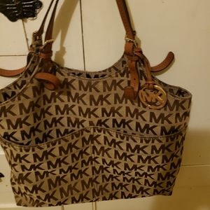Michael kors purse